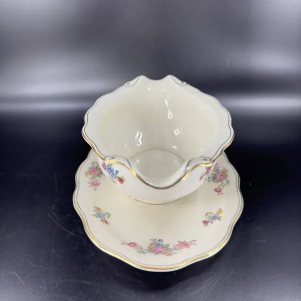 Vintage Baronet Bohemian‎ Rose Czechoslovakia Pink Gravy Boat W Under Plate Vtg